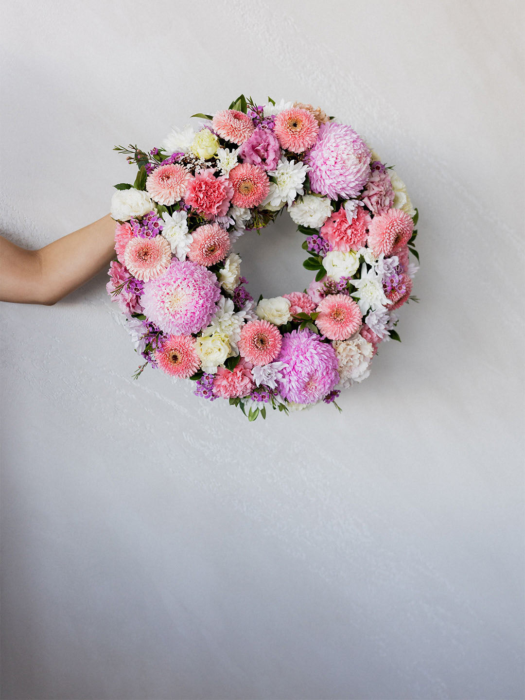 Round Sympathy Wreath