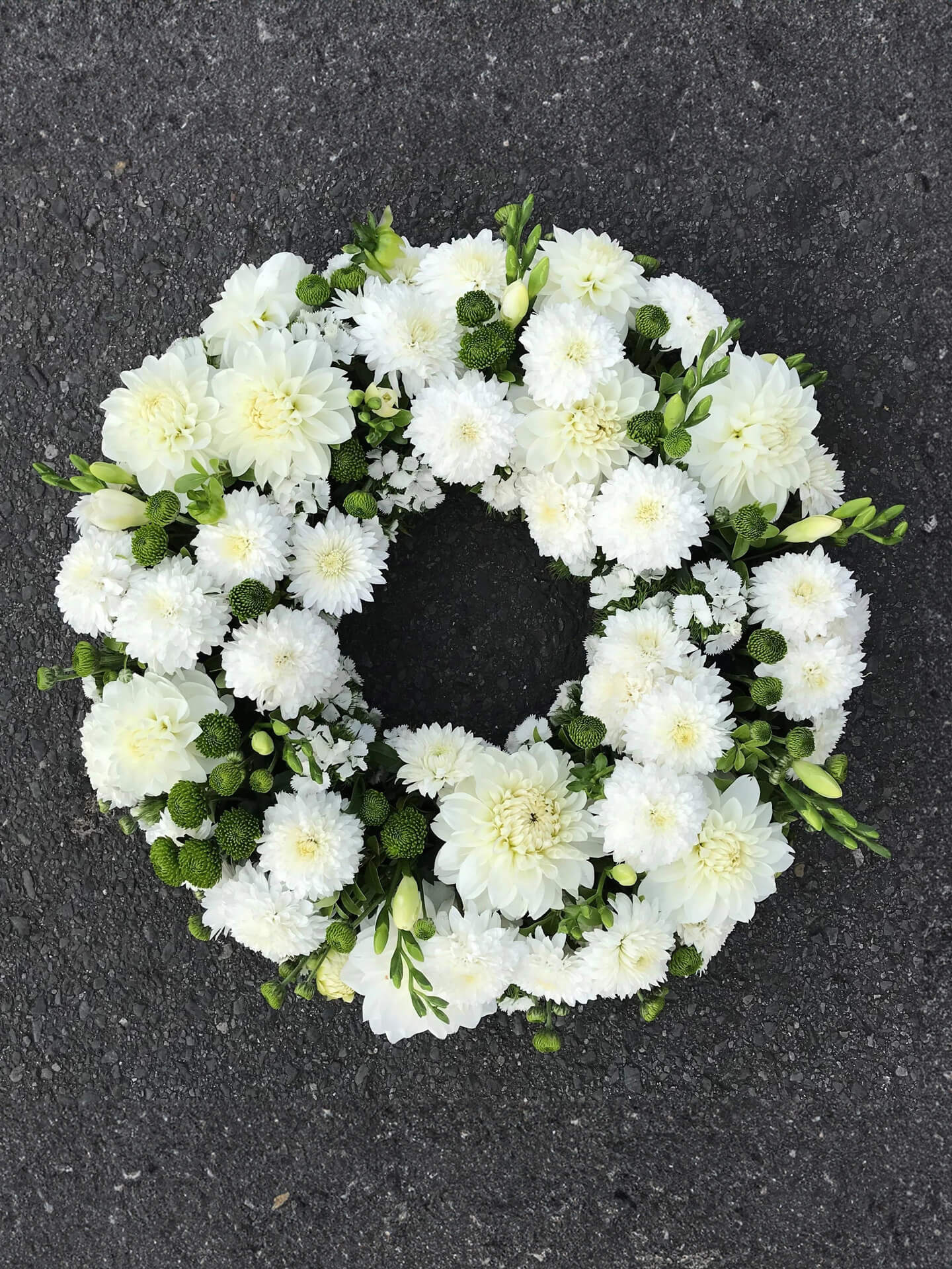 Round Sympathy Wreath