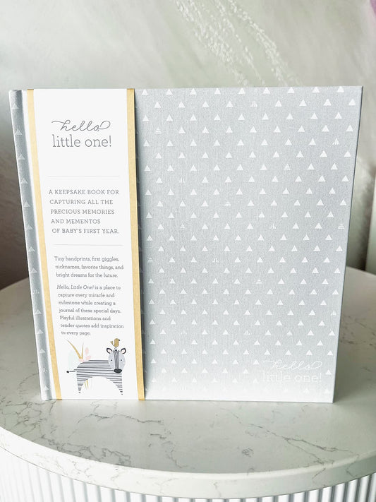 Hello, Little One! – A Keepsake Baby Book